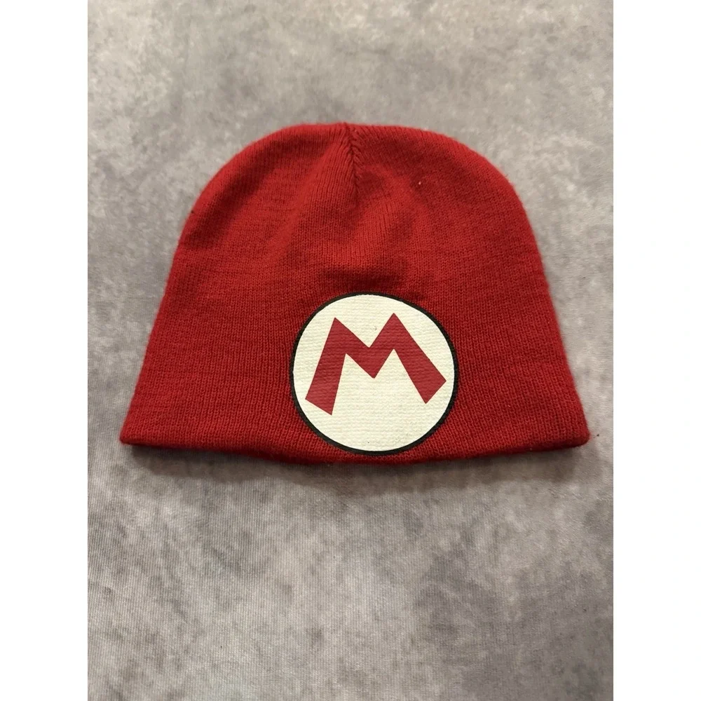 Nintendo Super Mario Mario Red Knit Stretch Beanie Hat M Logo 2014 MPN 026014